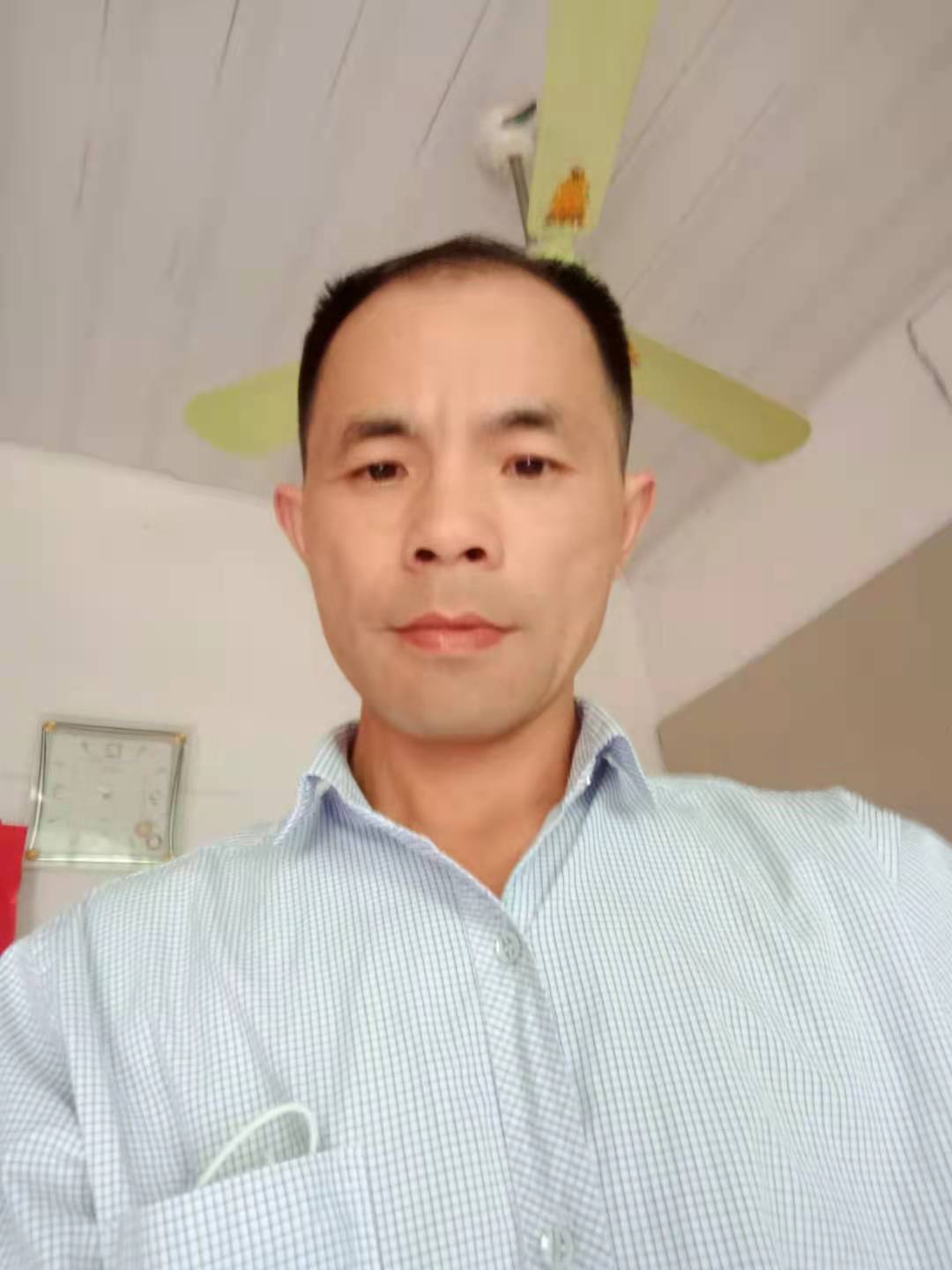 安徽男護工現(xiàn)待聘住家照顧老人工作